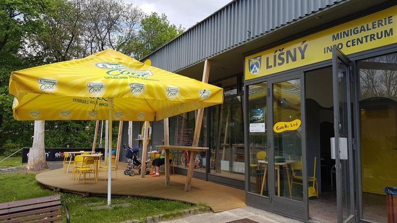 Galerka Lisny酒店 外观 照片